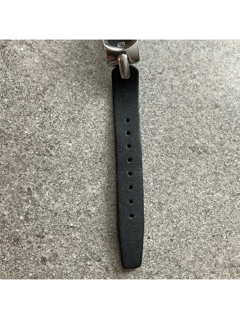Kenneth Cole Womens Tank Style Watch 17mm Silver Tone Case Black Leather Band D2